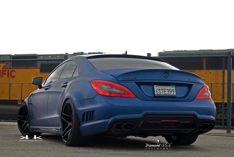 blue mercedes-benz cls