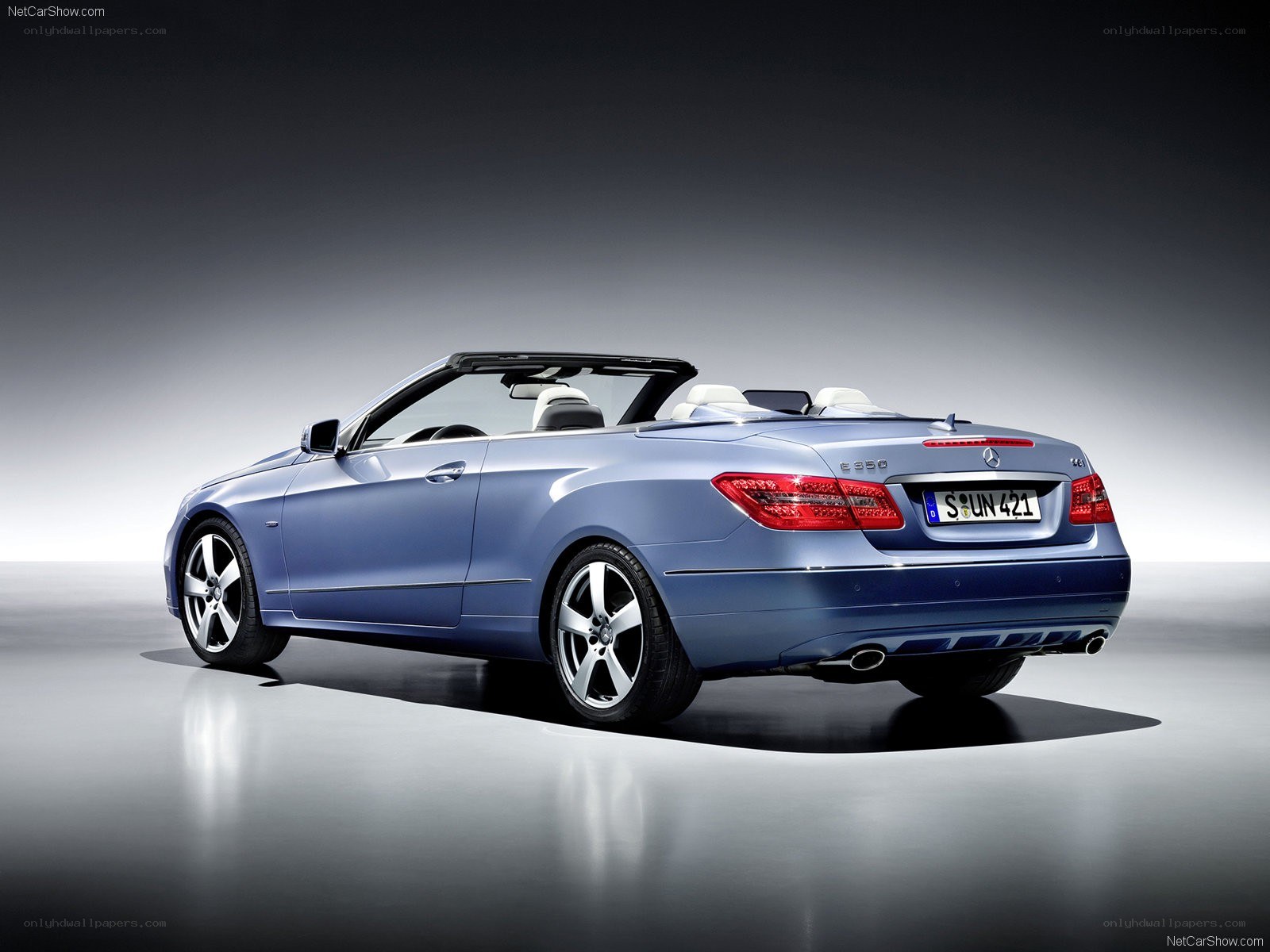 Blue Mercedes-Benz E-Class Cabriolet