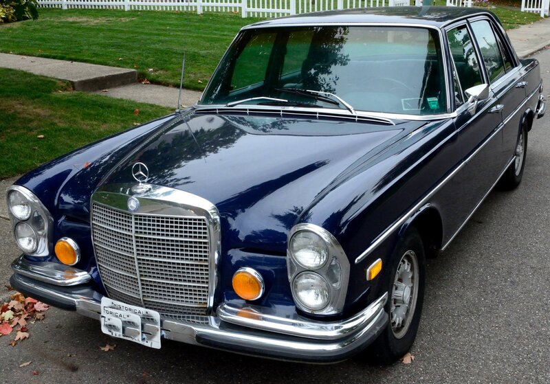 Blue Mercedes-benz Sedan — Calm