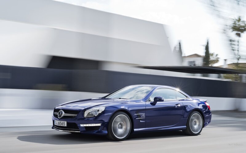 Blue Mercedes-Benz SL63 AMG in motion