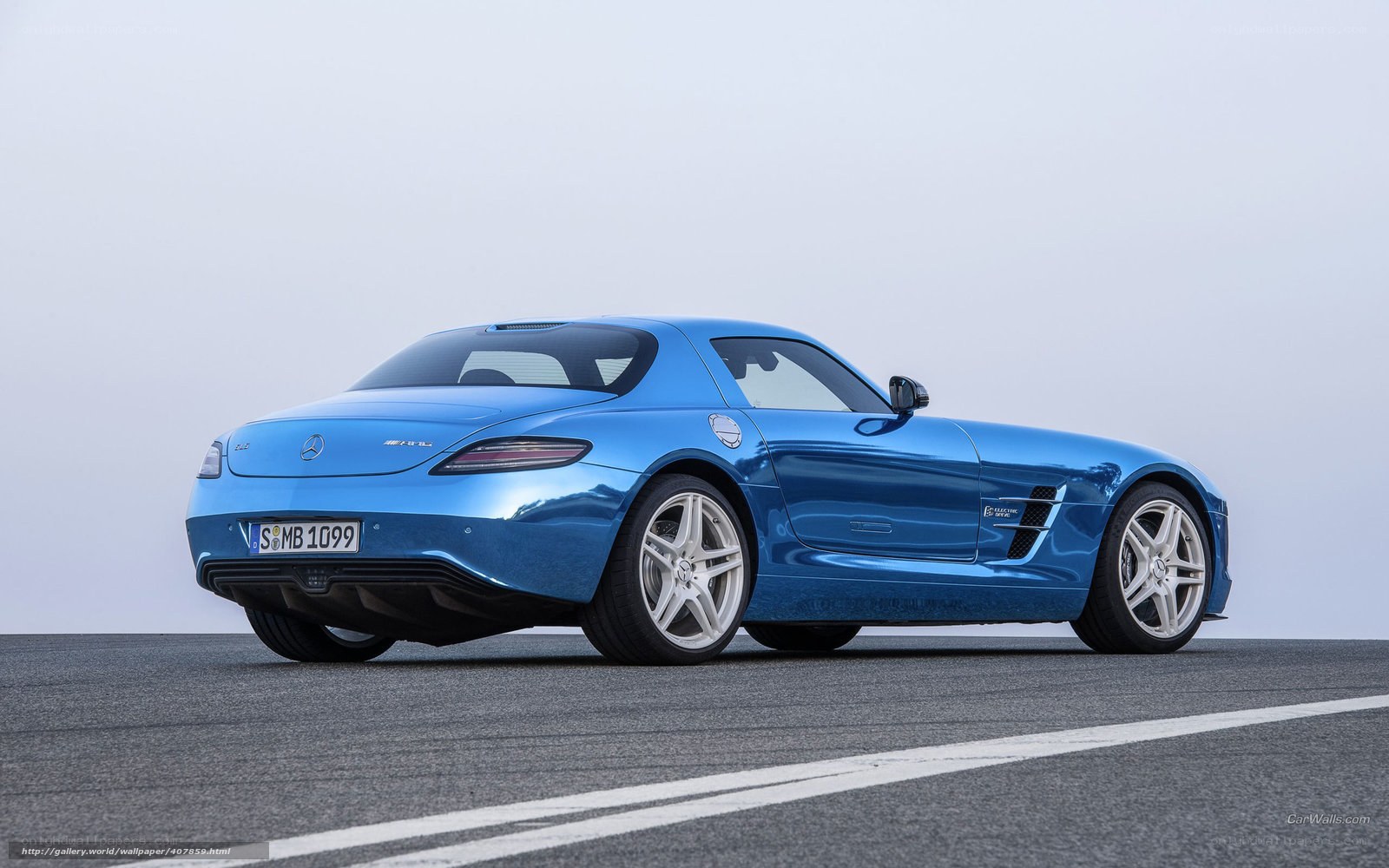 blue mercedes-benz sls amg