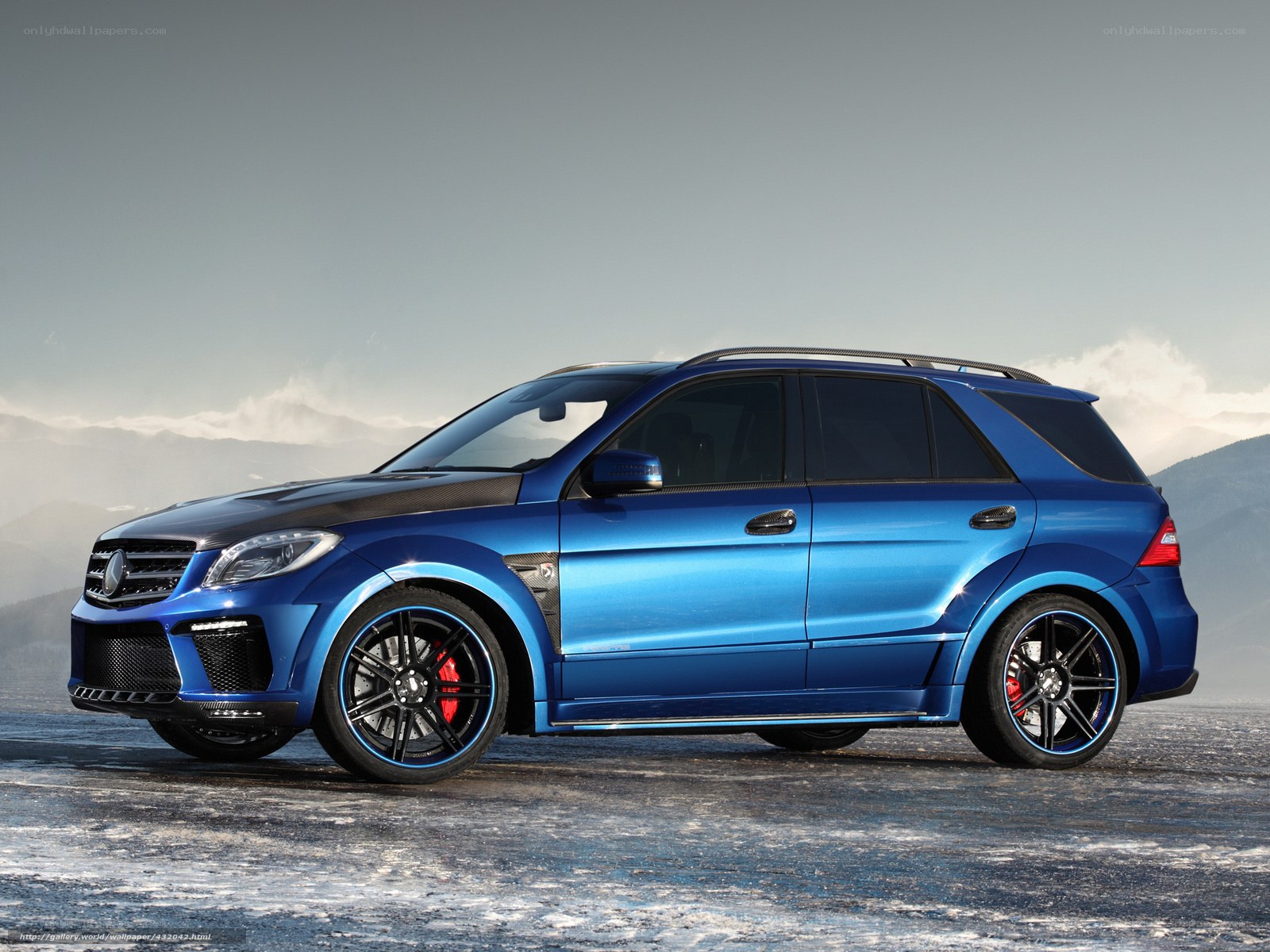 blue mercedes-benz suv