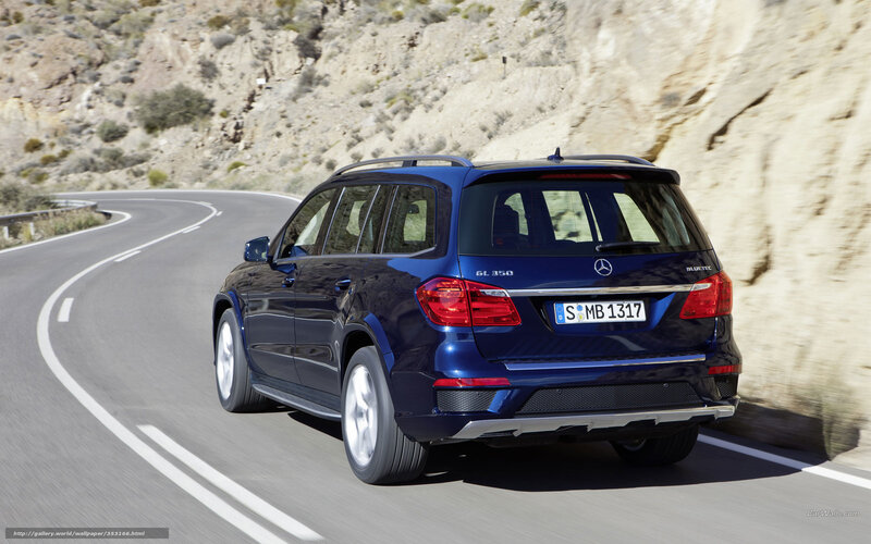 blue mercedes gl350 driving