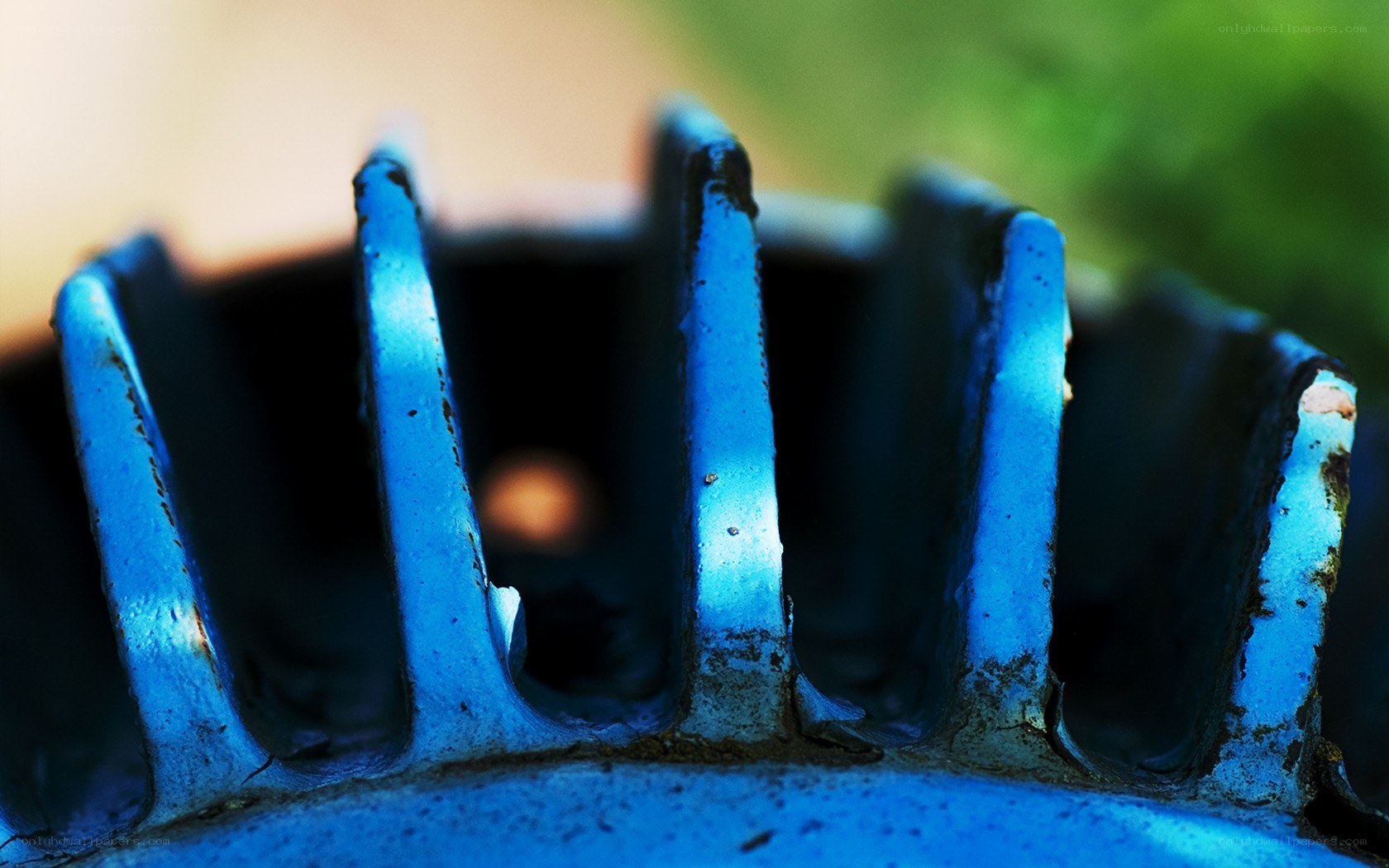 blue metal gear teeth