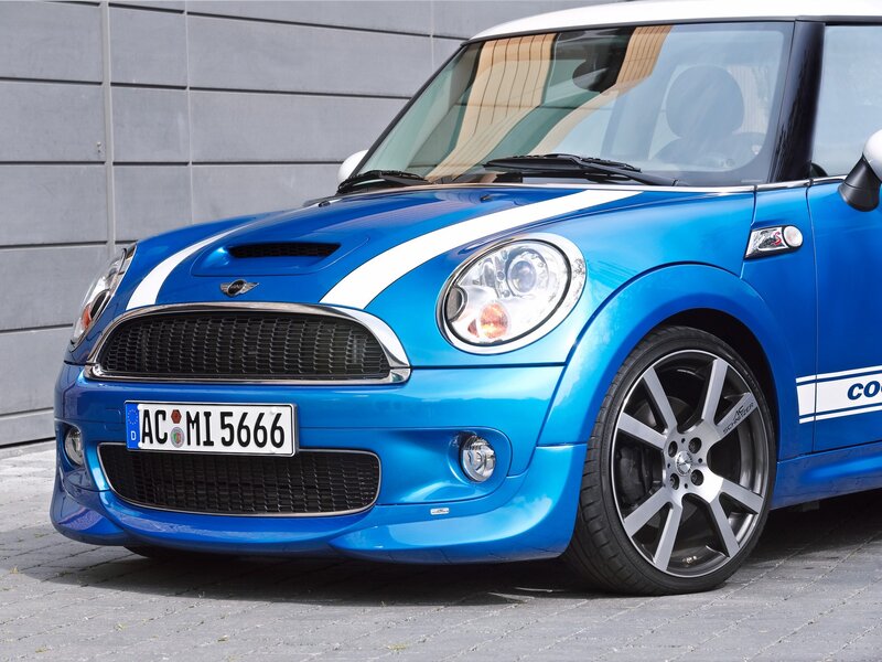 blue mini cooper car