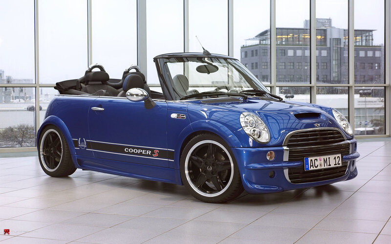 Blue Mini Cooper S — Modern