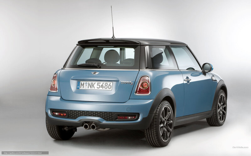Blue Mini Cooper S — Neutral