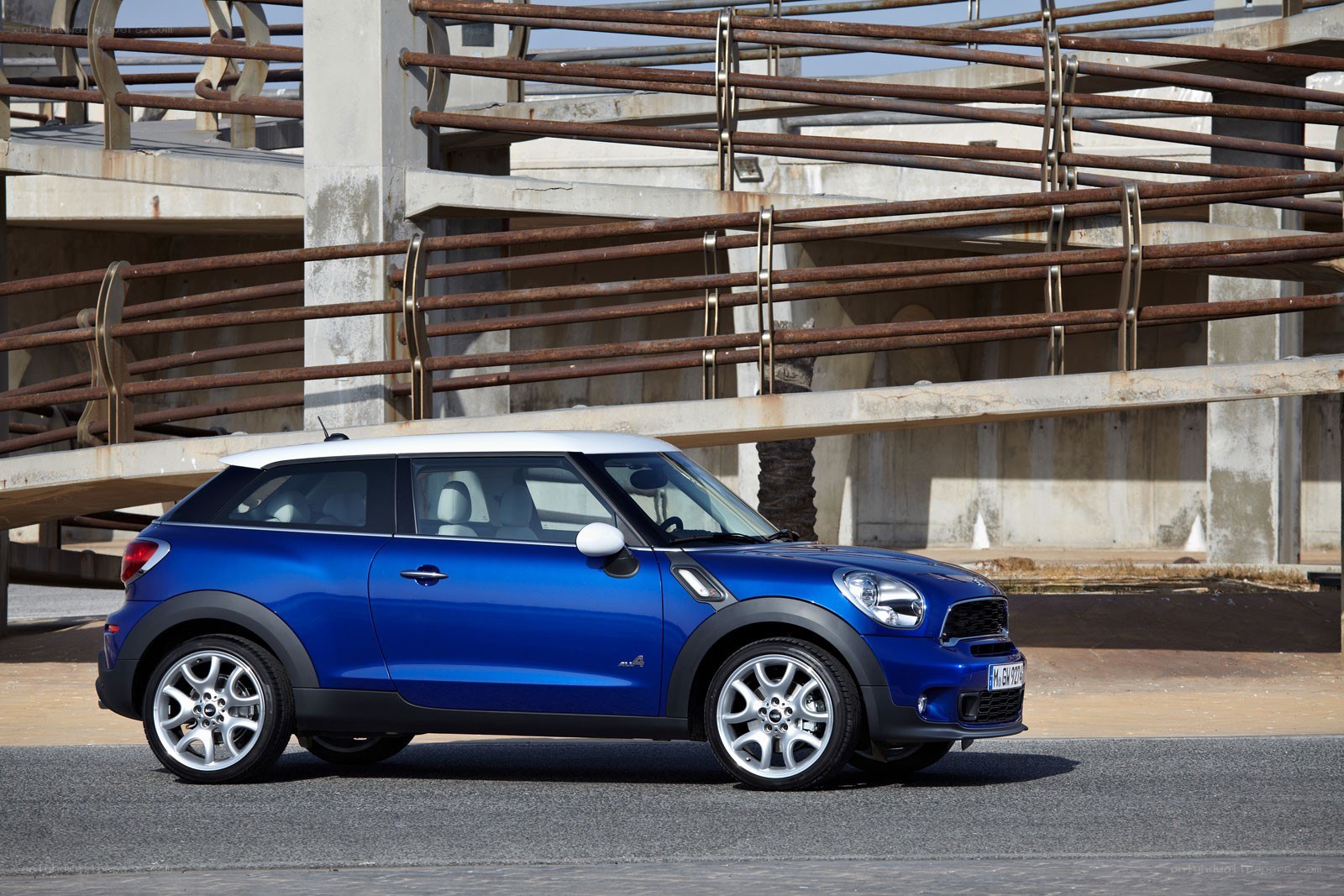 Blue MINI Countryman parked