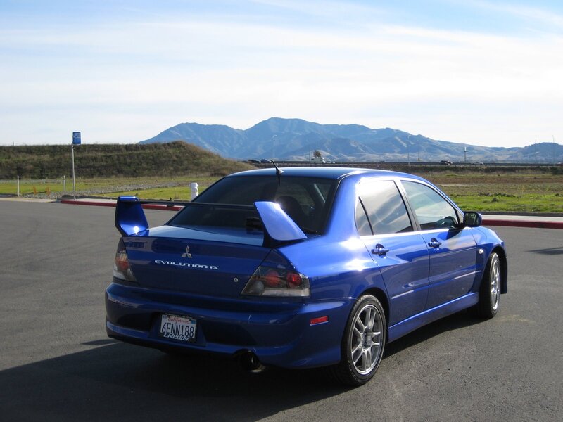 Blue Mitsubishi Evolution IX