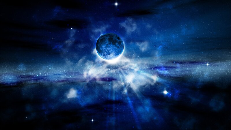 Blue moon in cosmic clouds
