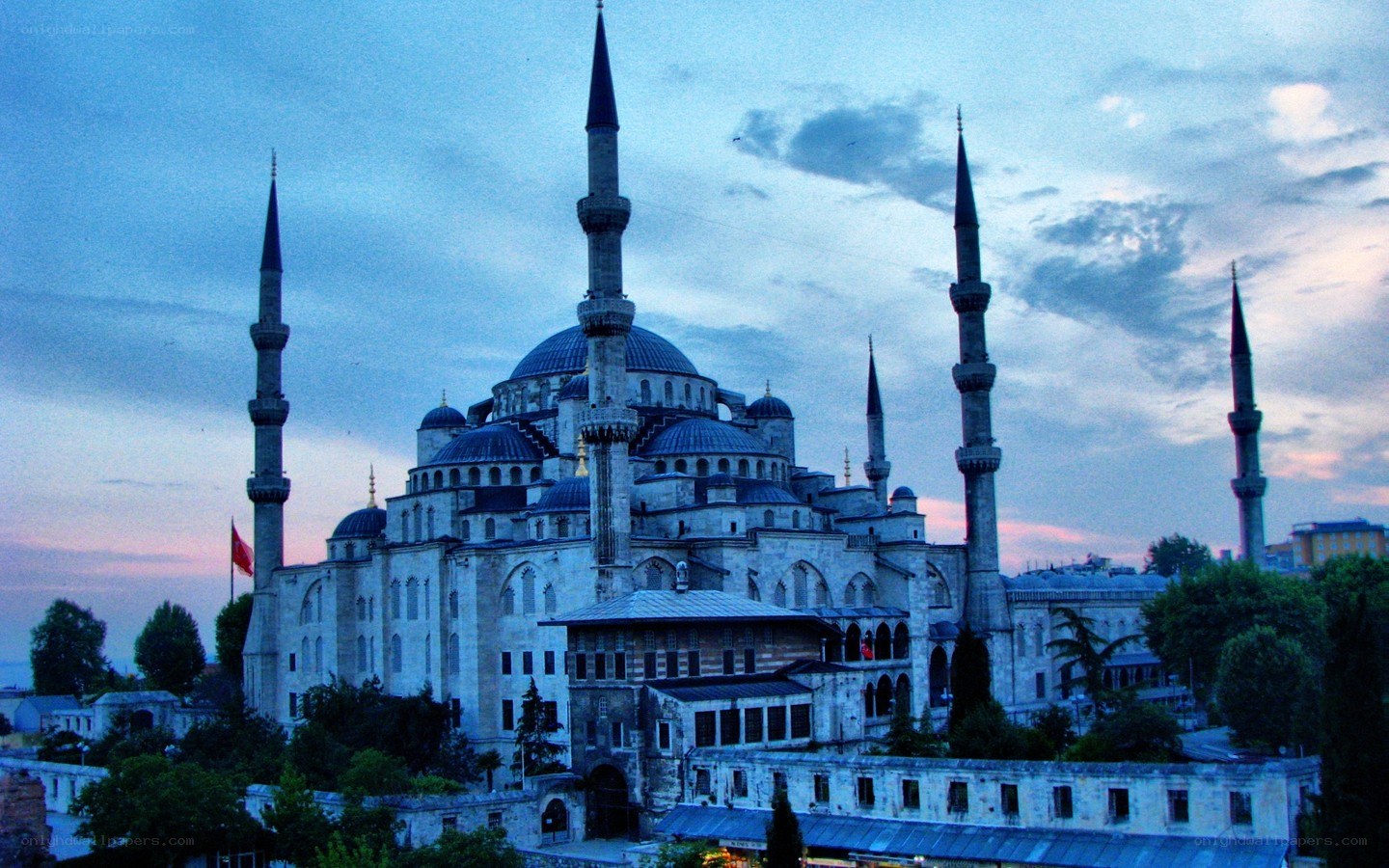 Blue Mosque at dusk