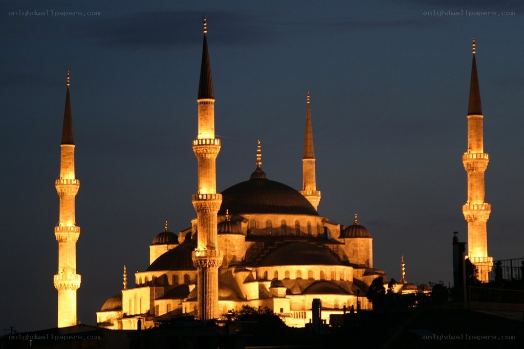Blue Mosque at dusk