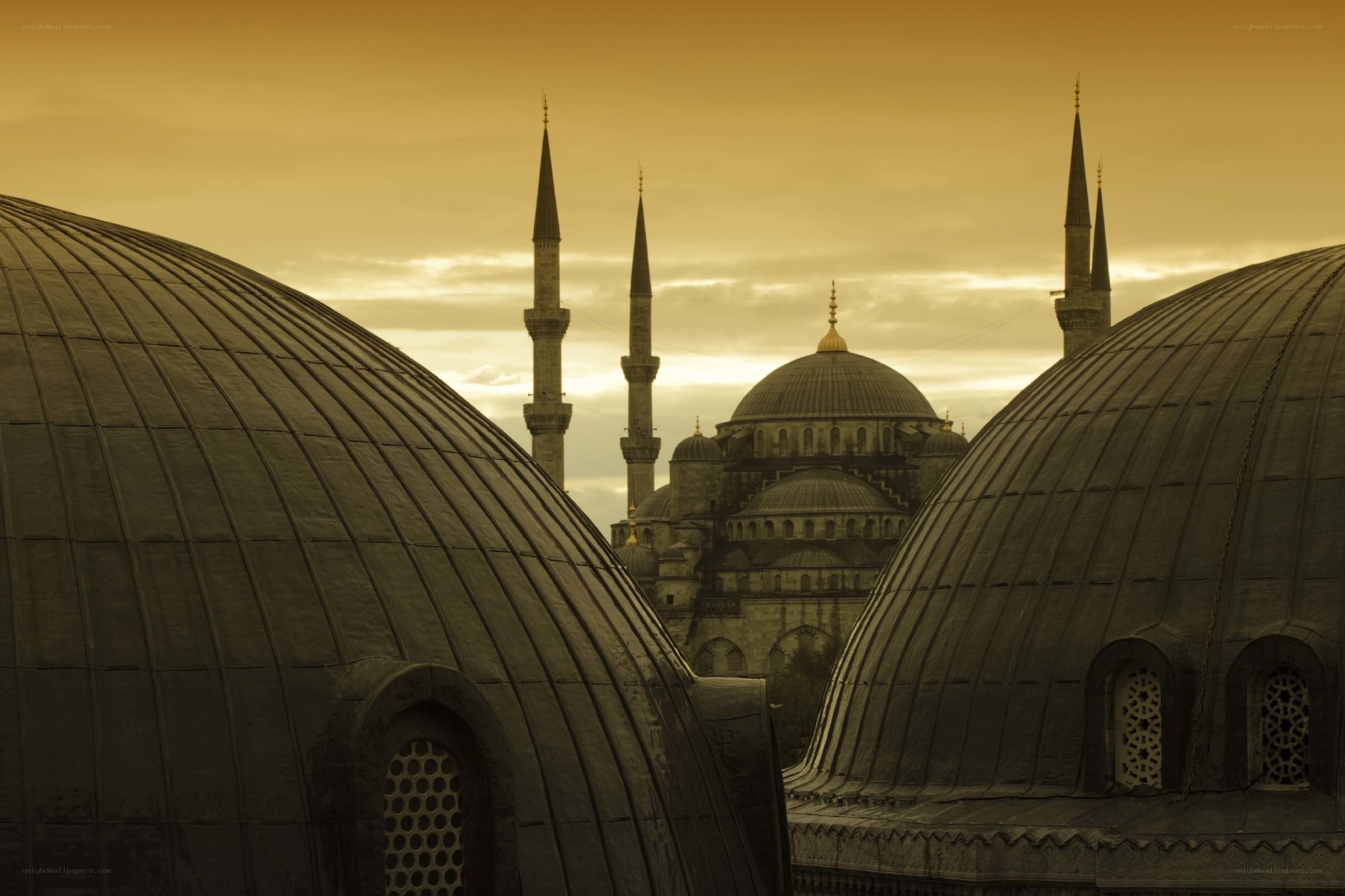 Blue Mosque at golden hour