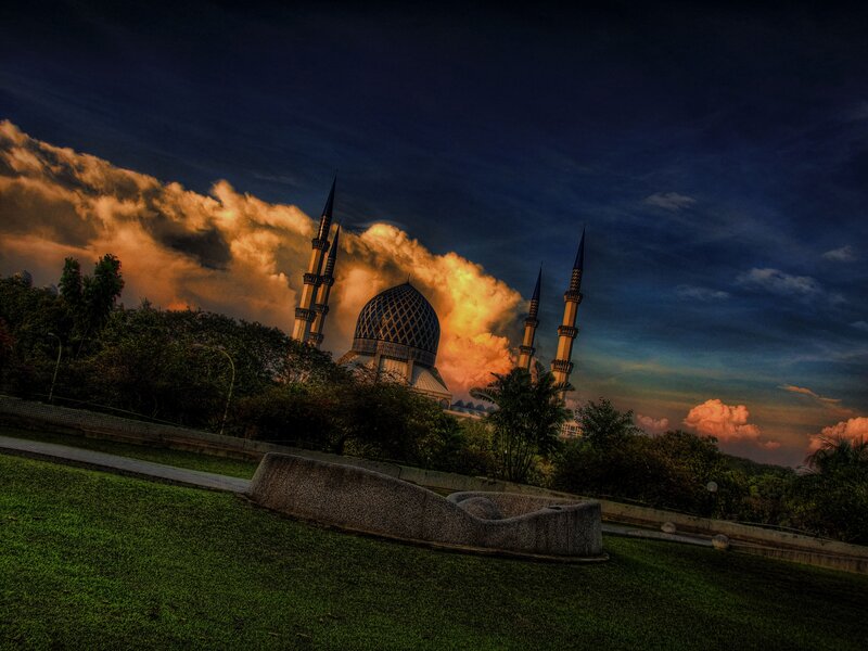 Blue Mosque at Sunset — Dramatic, Photograph