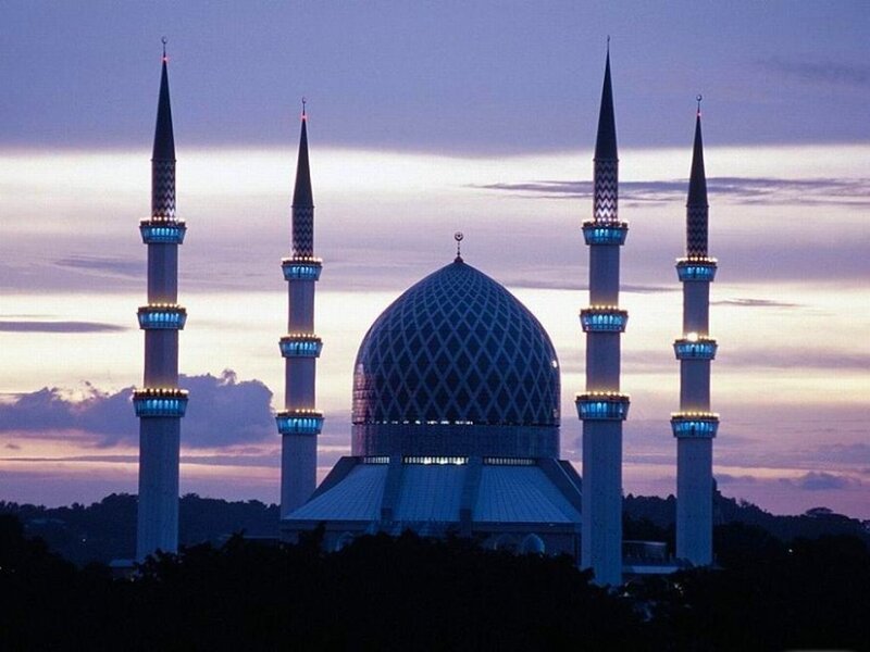 Blue Mosque with Minarets — Serene