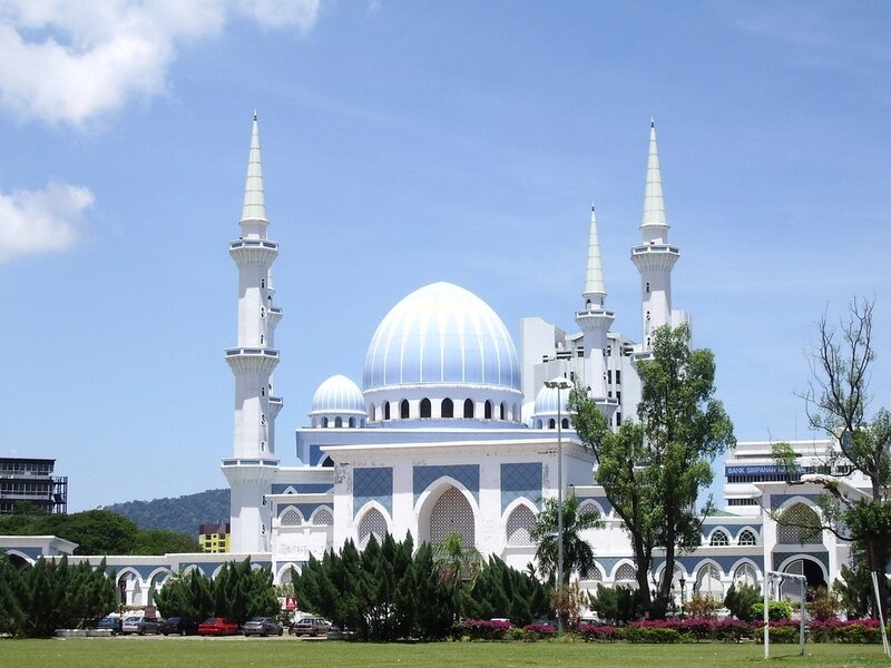 blue mosque with minarets