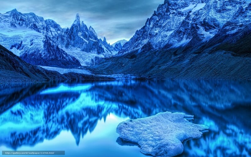 Blue mountain lake reflection