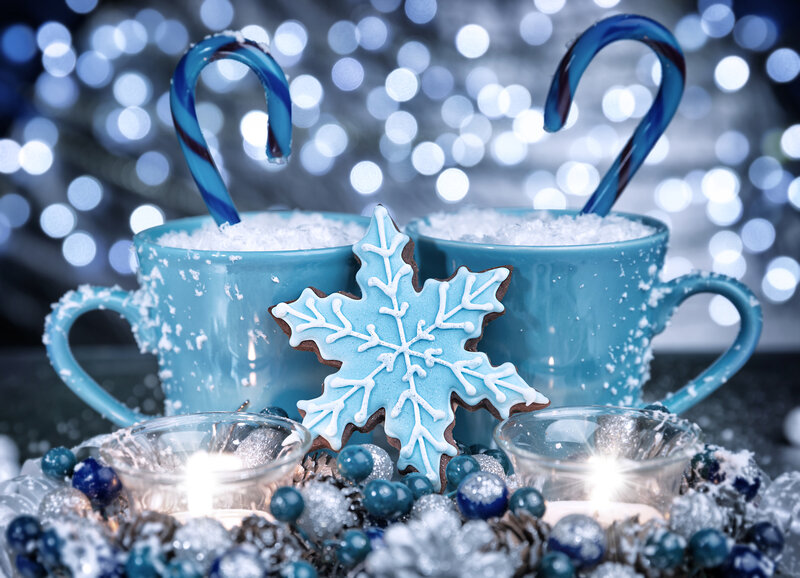 Blue Mugs with Snowflake Cookie
