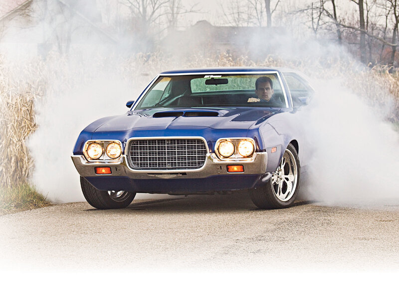 Blue Muscle Car — Dramatic, Autumn