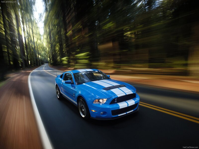 Blue Muscle Car — Road
