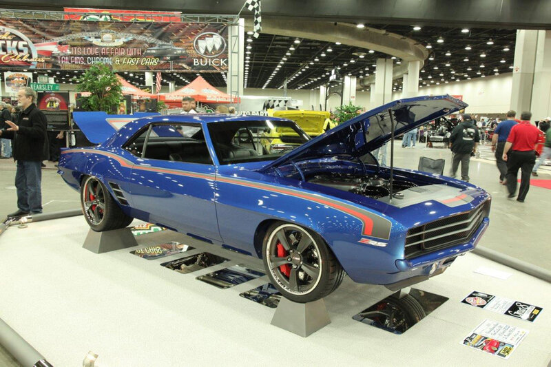 Blue Muscle Car — Showcase, Photograph