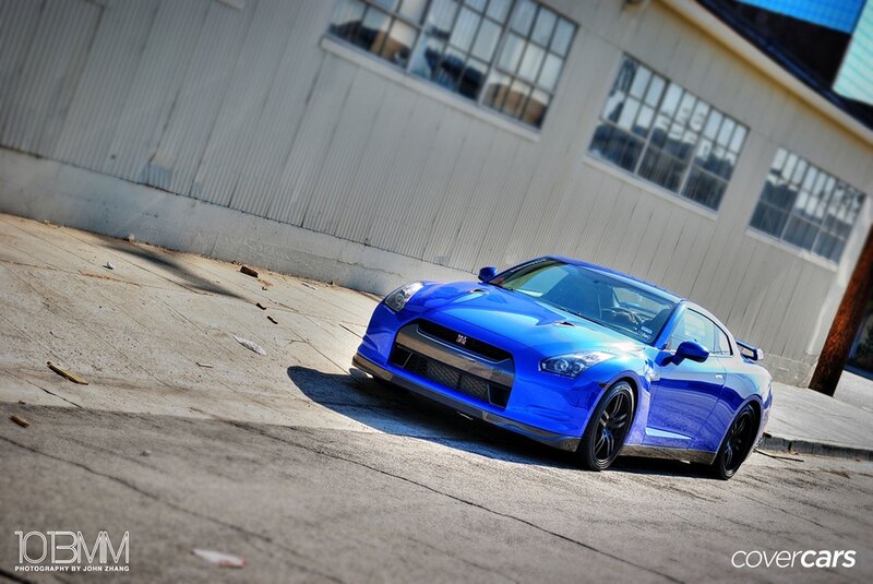 blue nissan gt-r on street