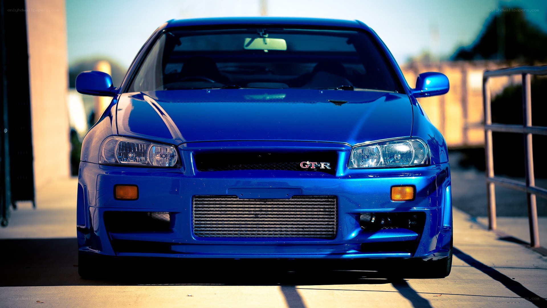 blue nissan gtr front view