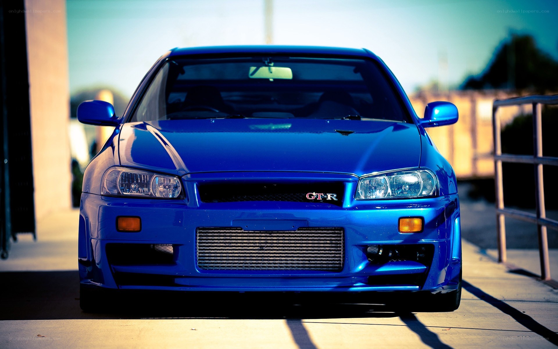 blue nissan gtr front view