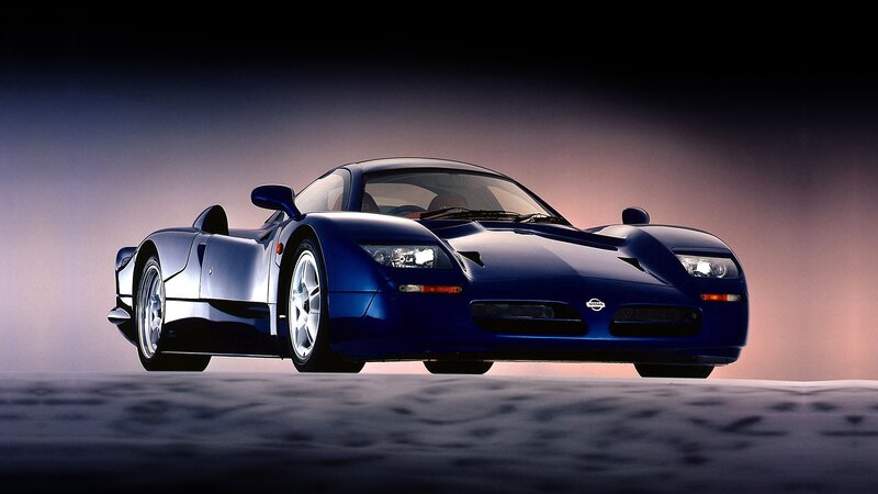 Blue Nissan R390 GT1