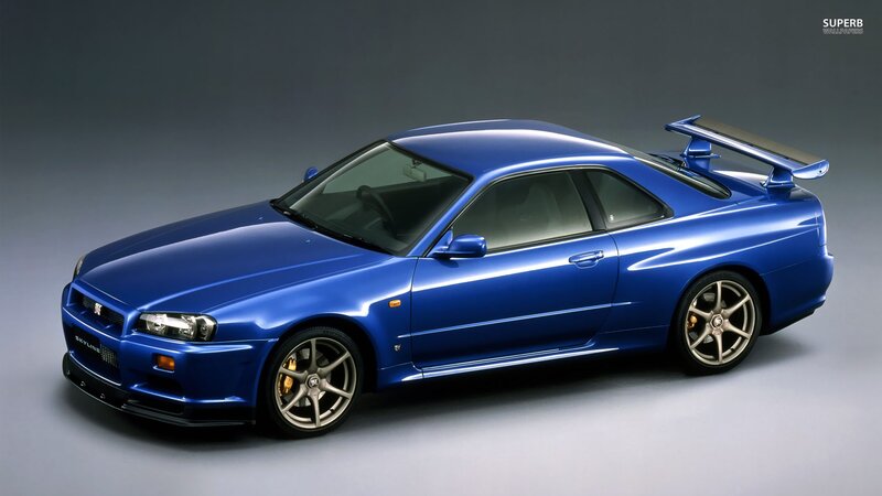 blue nissan skyline gt-r