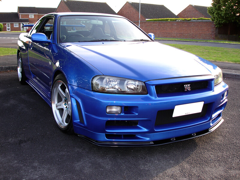 Blue Nissan Skyline Gtr — Calm