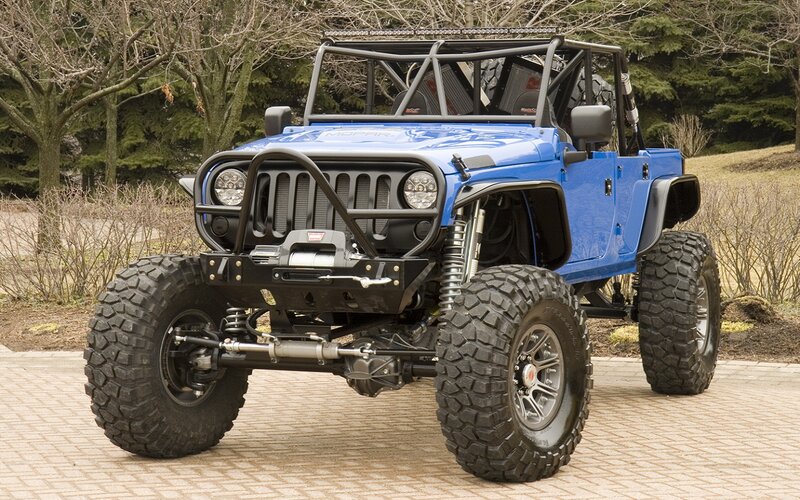 Blue Off-road Jeep — Outdoor, Autumn