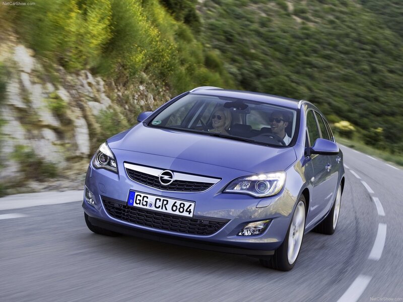 Blue Opel Astra Car