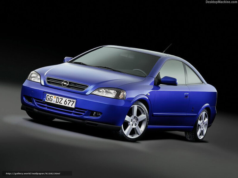 Blue Opel Astra Coupe — Dramatic