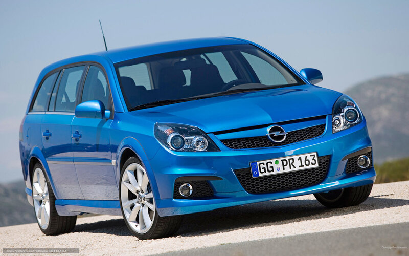 Blue Opel Astra Station Wagon — Calm