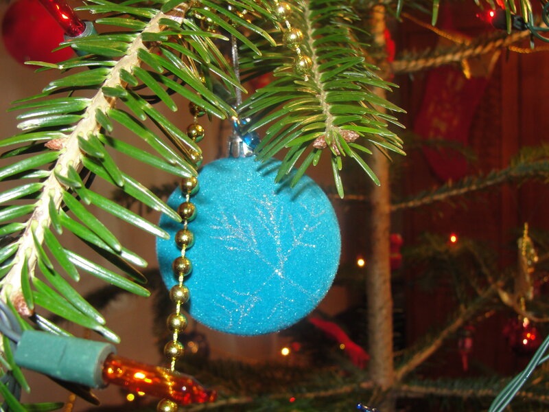 Blue Ornament on Tree — Green