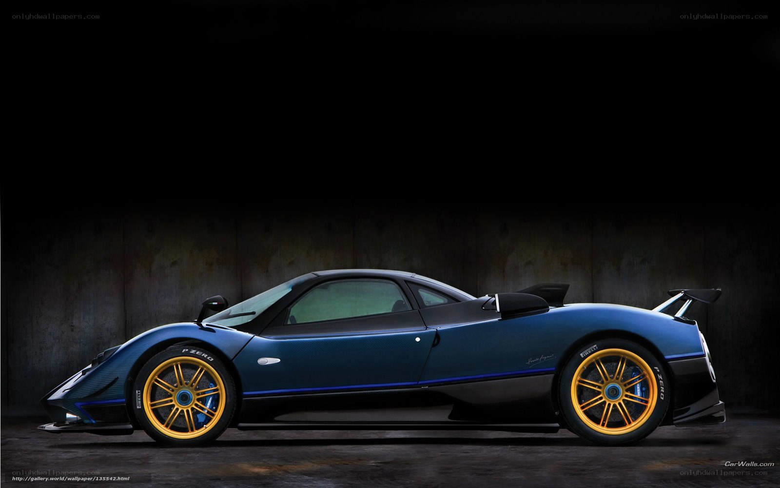 blue pagani sports car