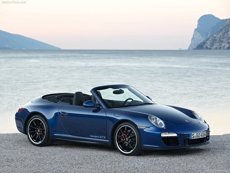 Blue Porsche Carrera GTS convertible