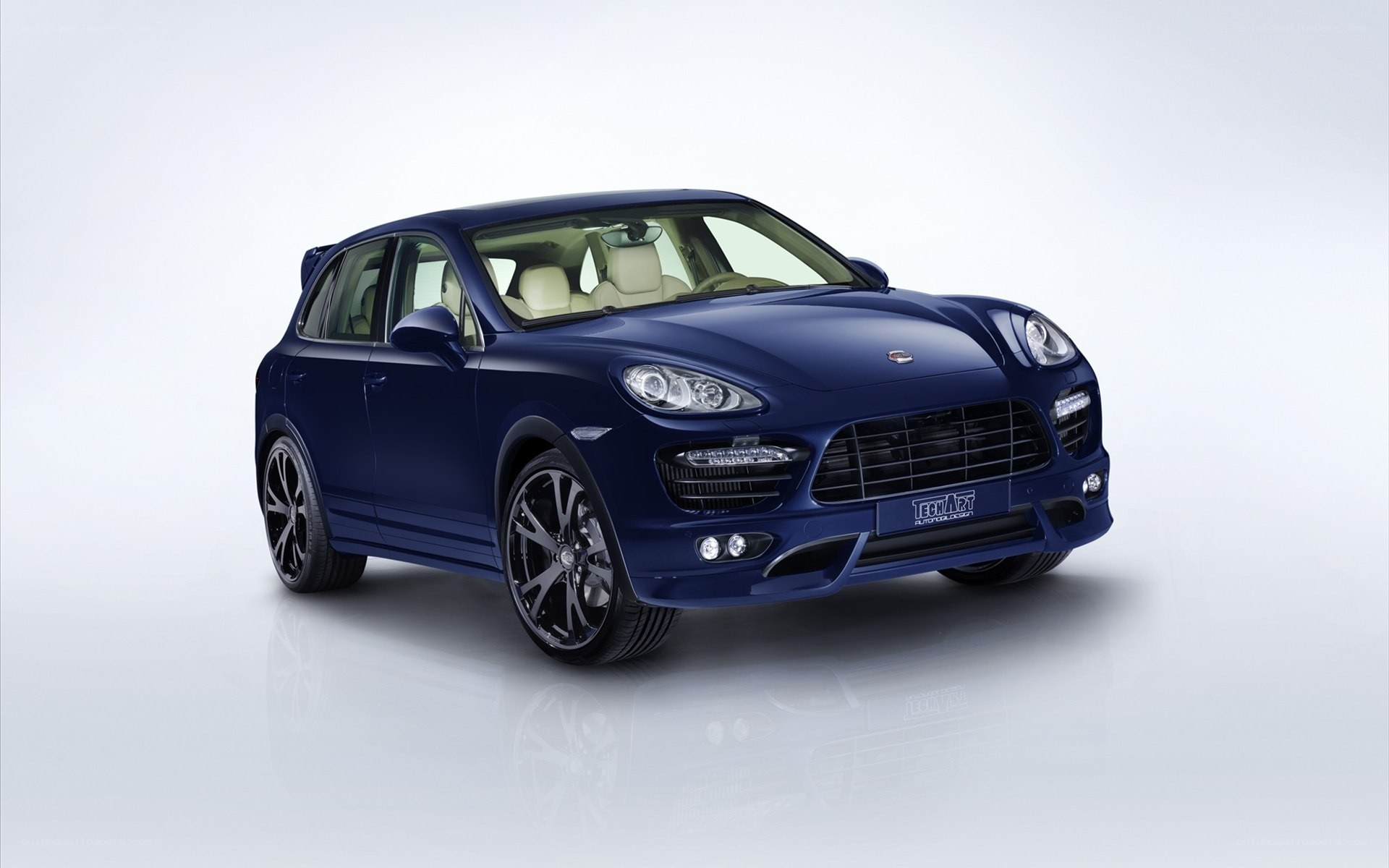 blue porsche cayenne suv