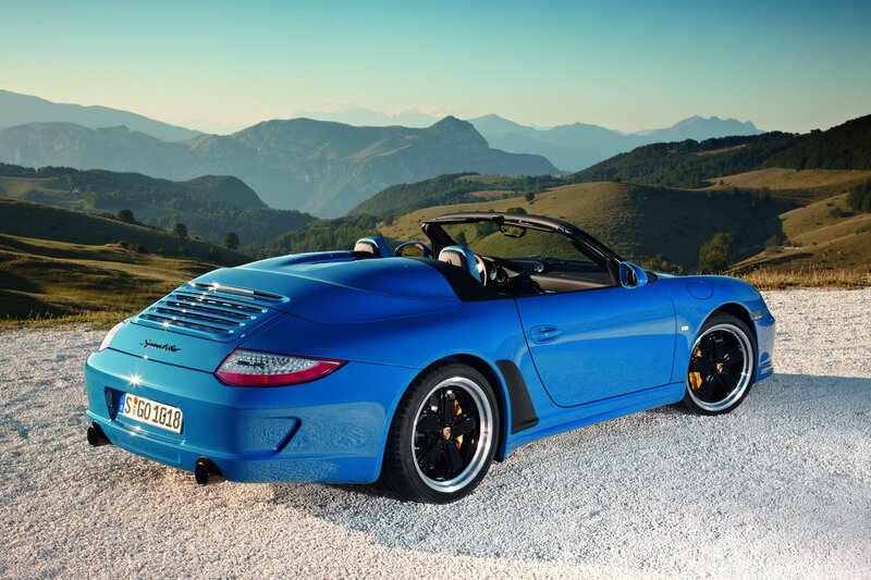 Blue Porsche Speedster on a mountain road