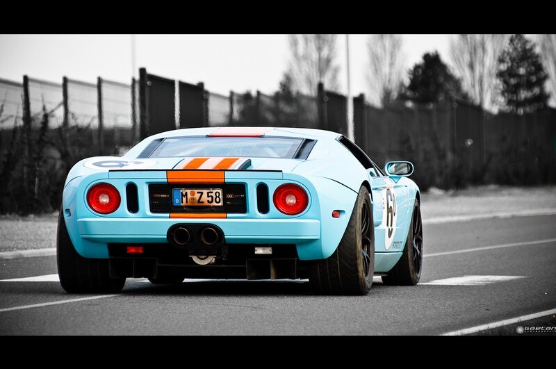 Blue Race Car — Light Blue, Dynamic