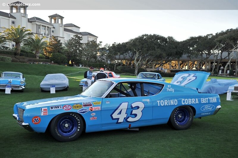 Blue Race Car on Grass — Calm