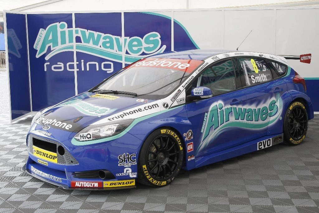 Blue race car with Airwaves branding