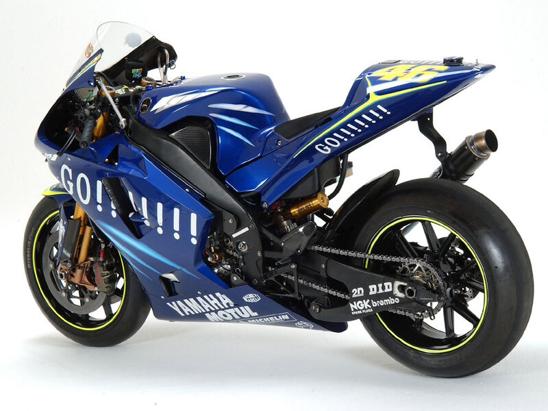 blue racing motorcycle