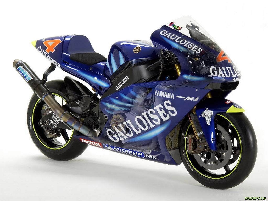 blue racing motorcycle