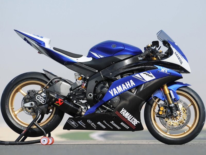 Blue Racing Motorcycle — Dynamic, Photograph
