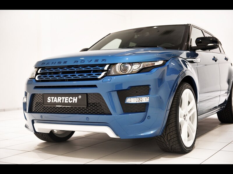 Blue Range Rover Evoque