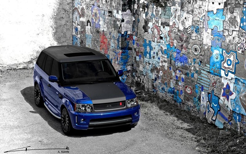 Blue Range Rover Suv — Urban