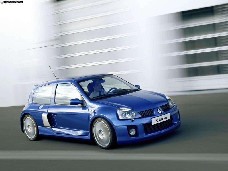 Blue Renault Clio V6 in motion