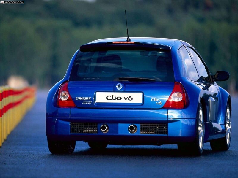 Blue Renault Clio V6 rear view